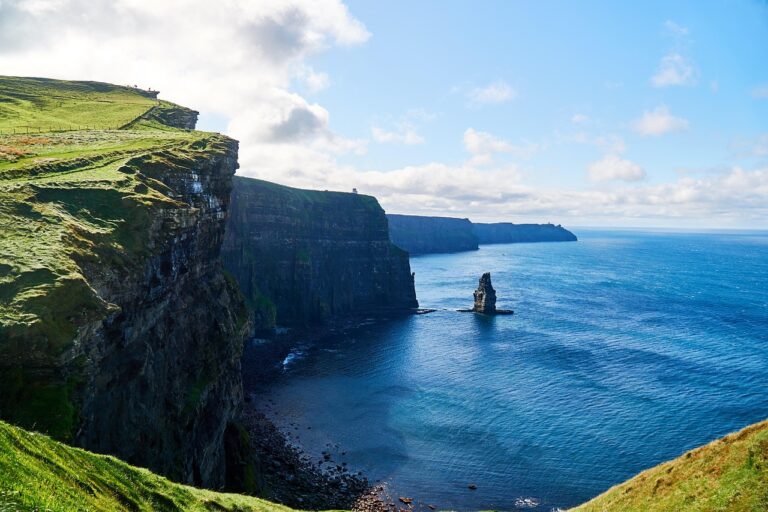 cliffs of moher irlanda viaggium