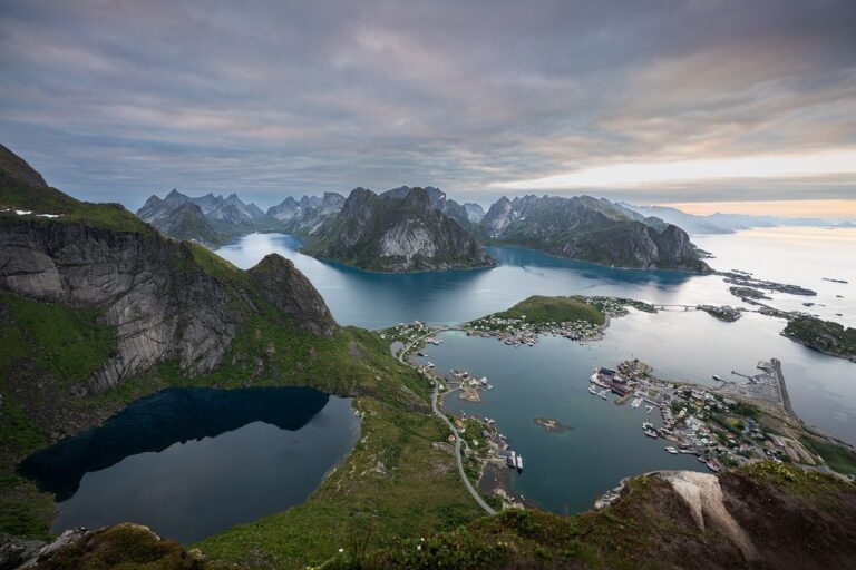 reinebringen trekking